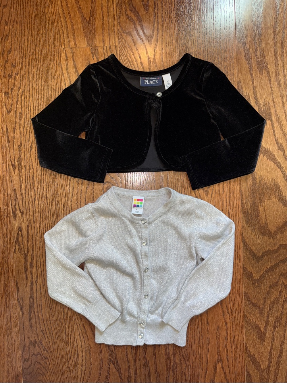 4t girls bundle of 2 shrugs/cardigans. Black and gray.